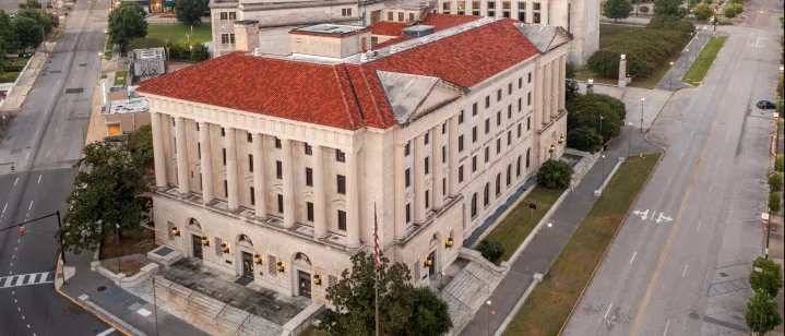 Aerial view of Alabama Middle's Courthouse